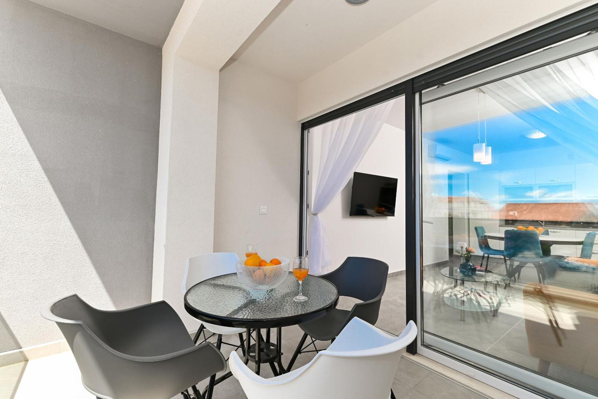 Apartments Diva Trogir Exteriör bild
